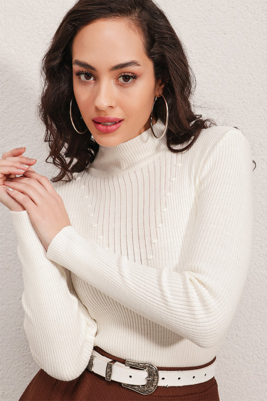 Sweater White