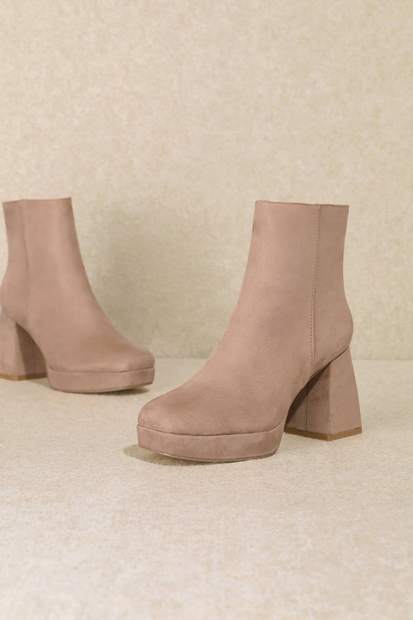 SHAKIRA Cream Ankle Block Heel Booties