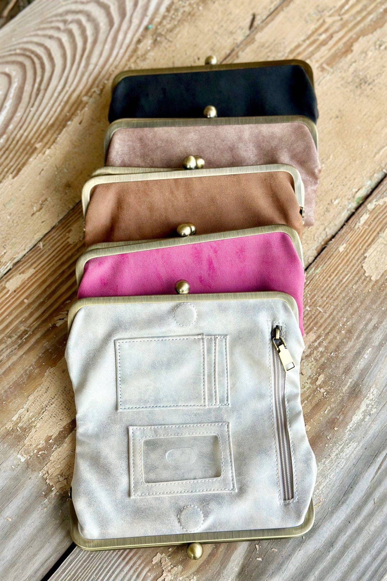 Kiss Lock Clutch Bag